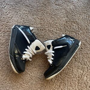 Nike Air Jordan as you go athletic basketball youth size 6.5 sneakers